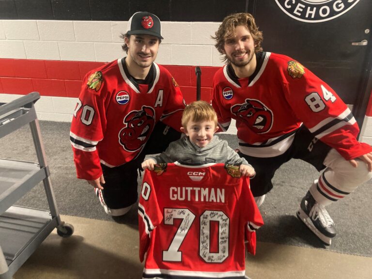 Rockford Ice Hogs4